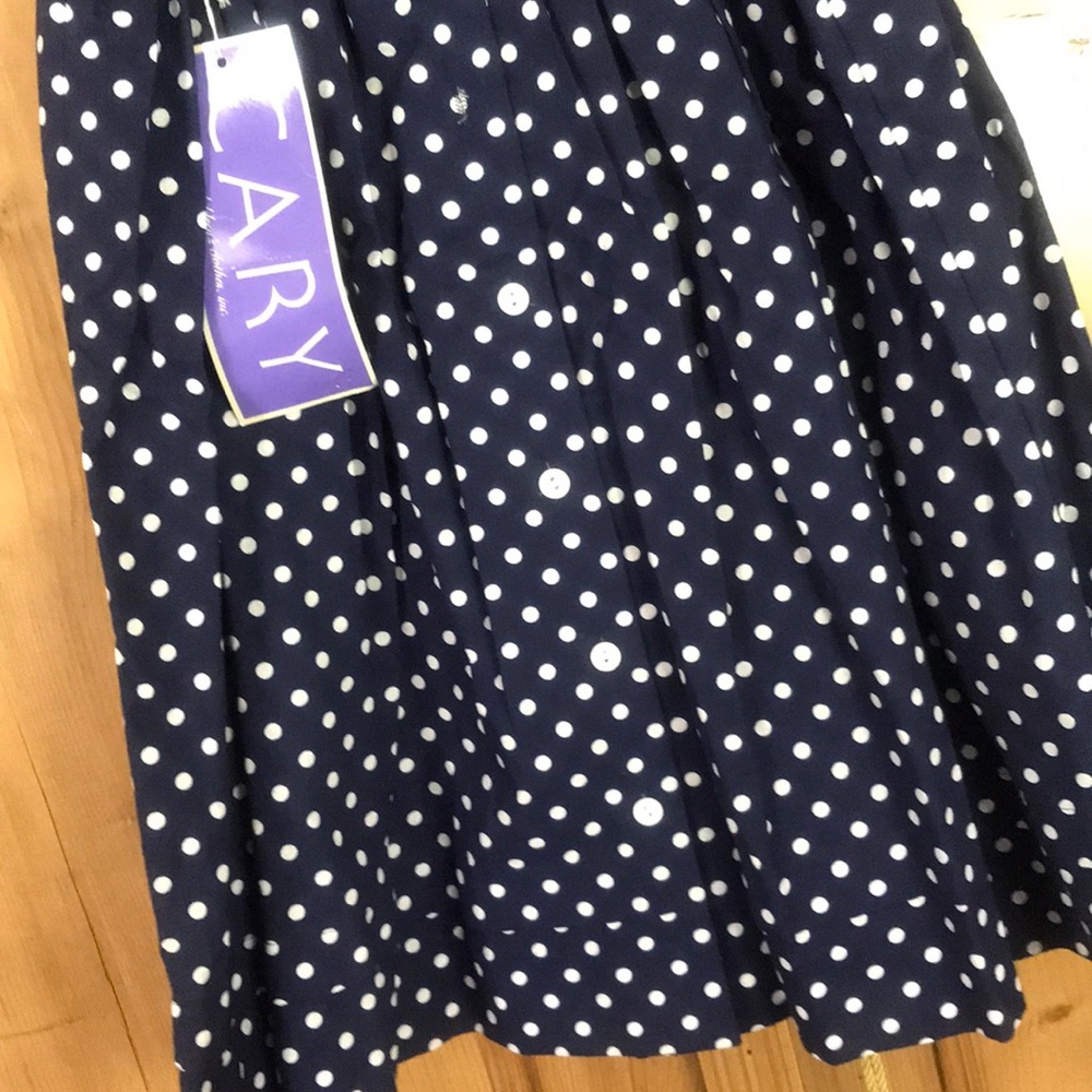 CARY navy dot girls button back dress-NWT-5-USA - Picture 4 of 5